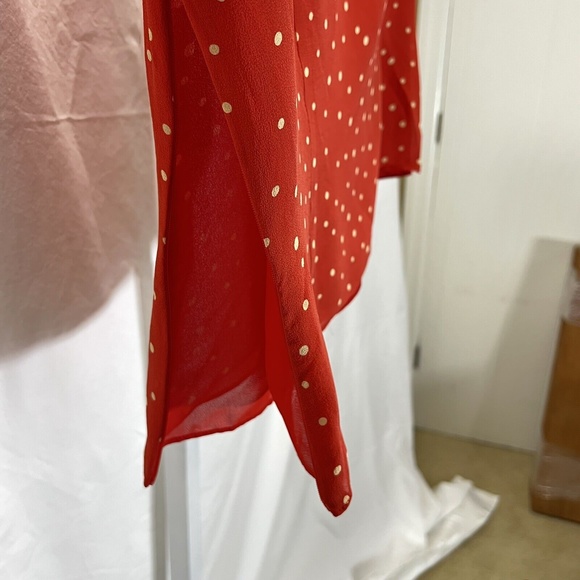 Cynthia Howie Womens 4 Blouse Red white polka dots petal sleeve Lined 100% Silk - Picture 7 of 11